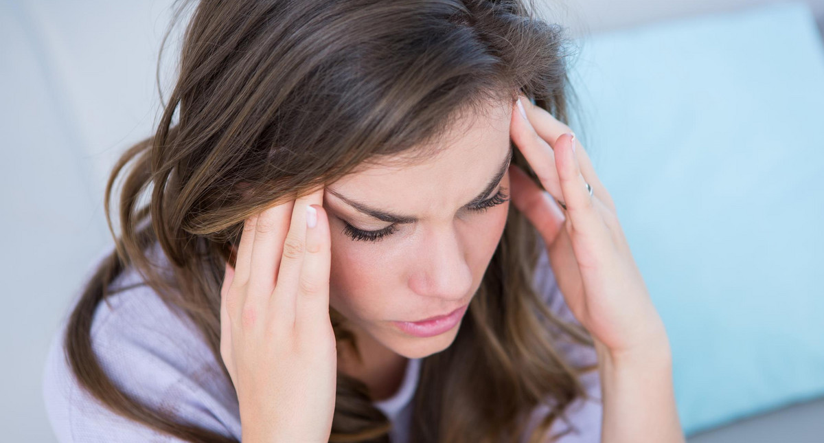 Klasterowy ból głowy - przyczyny, objawy, leczenie