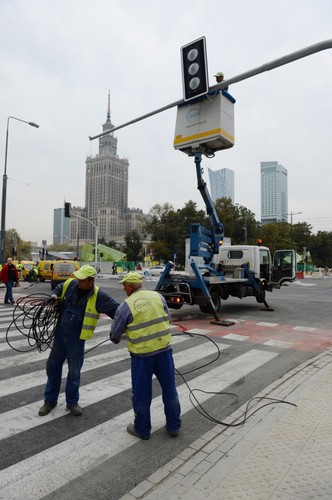 Ulica Świętokrzyska w Warszawie - ostatnie prace przed otwarciem