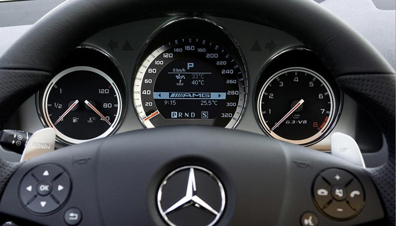 Nowy Mercedes-Benz C 63 AMG – czy trzeba mówić coś więcej?