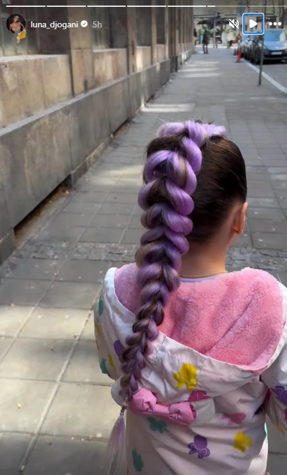 Devojčice poludele za frizurom ćerke Lune Đogani