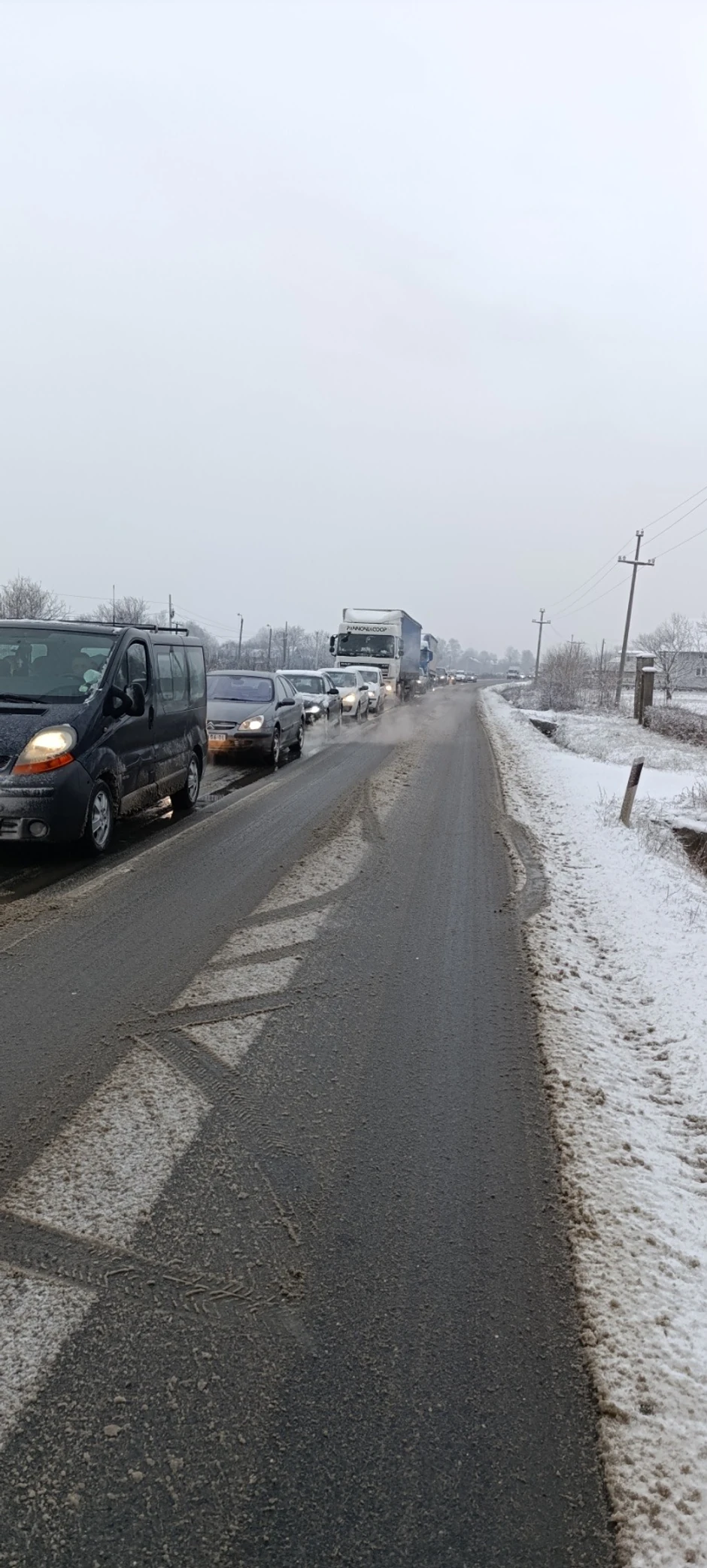 Kilometarske kolone nakon udesa