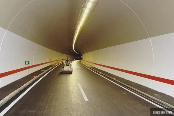 RADOVI NA VAŽNOJ DEONICI Izmenjen režim saobraćaja u tunelima na autoputu Miloš Veliki