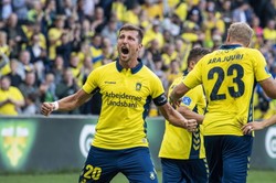 Kamil Wilczek strzelił czwartego gola dla Broendby IF