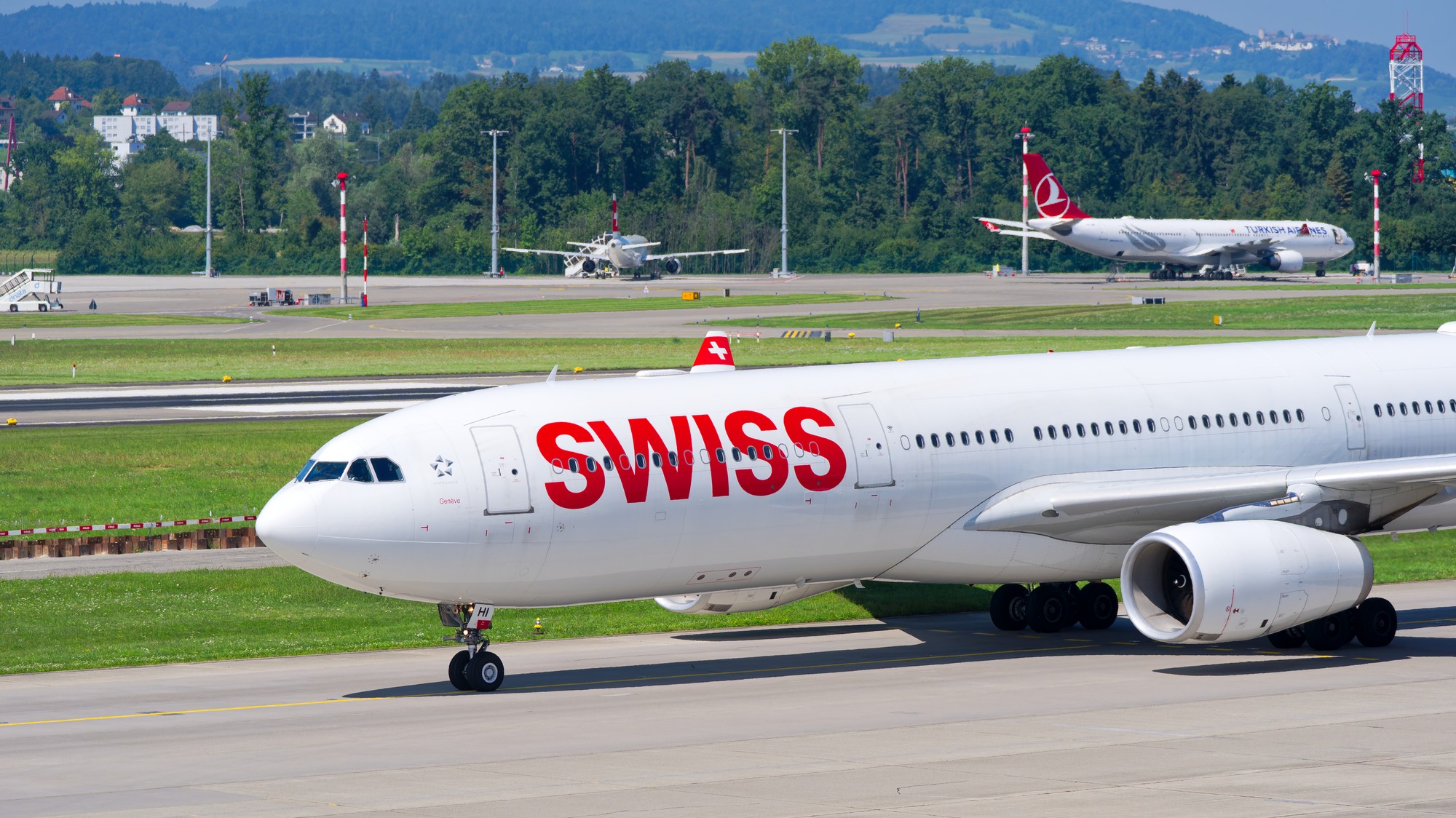 Pri evakuácii z lietadla sa zranilo šesť ľudí. (ilustračné foto)