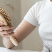 Mitől alakul ki a pajzsmirigy alulműködés?