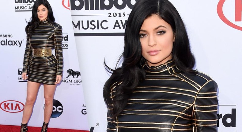 Kylie Jenner goes solo for Billboard Music Awards 2015