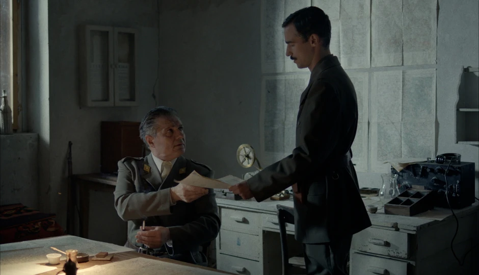 Tito između istoka i zapda