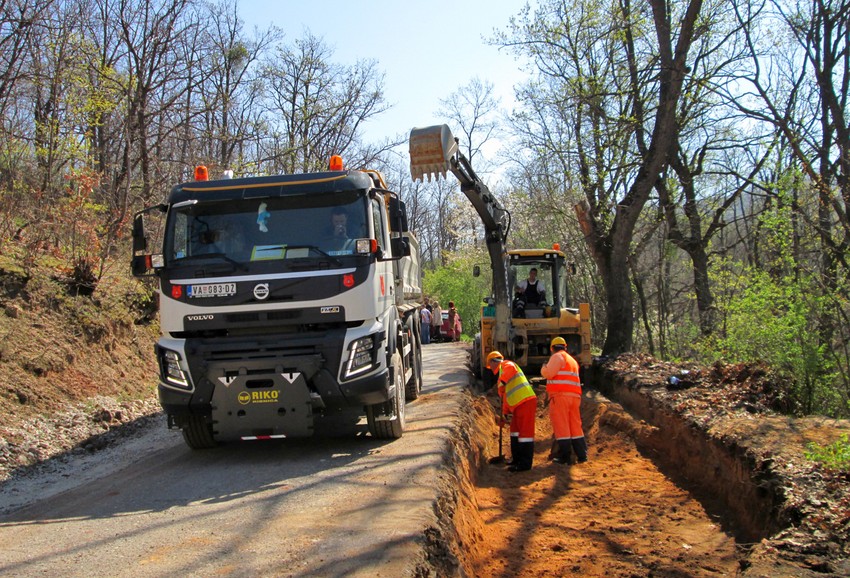 Do vrha Gučeva novim putem