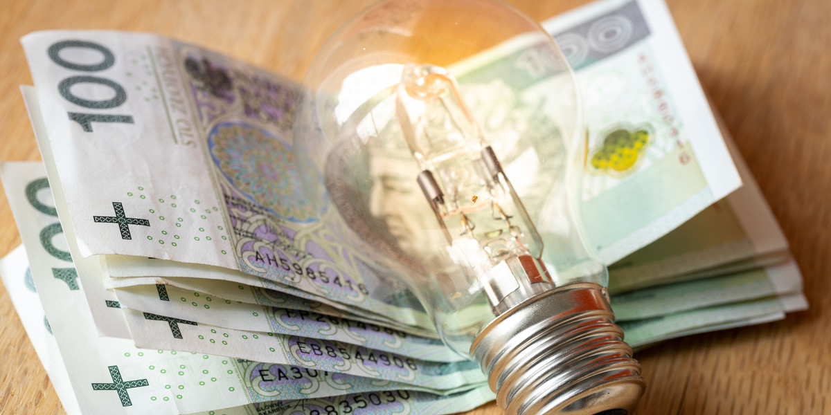 Rząd więcej dopłaci do cen prądu. 125 zł upustu na rachunkach