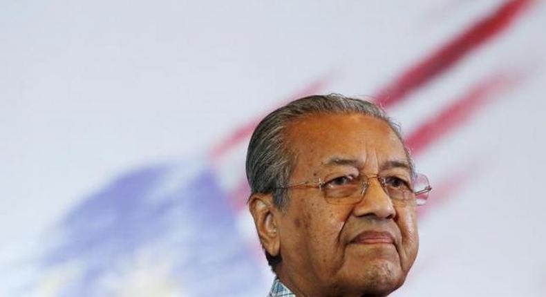 Malaysia's Mahathir to launch party to challenge PM Najib