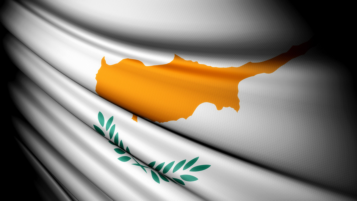 Prezydent Cypru Nikos Anastasiades i przywódca nieuznawanej przez społeczność międzynarodową Republiki Tureckiej Cypru Północnego Mustafa Akinci po dwóch miesiącach przerwy wznowili dziś rozmowy na temat zjednoczenia wyspy, prowadzone pod egidą ONZ.