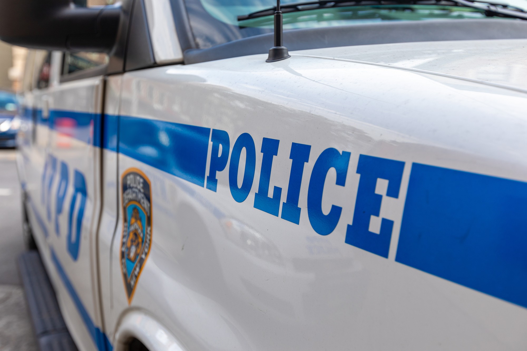 Americká polícia ho poslala rovno do väzenia.