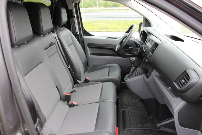 Toyota Proace Verso i Proace dostawcza