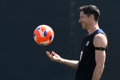 Zapadła ważna decyzja w sprawie Roberta Lewandowskiego. Barcelona potwierdza