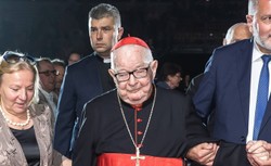 Białystok pozbawi honorowego obywatelstwa kard. Gulbinowicza? "Będzie wniosek"