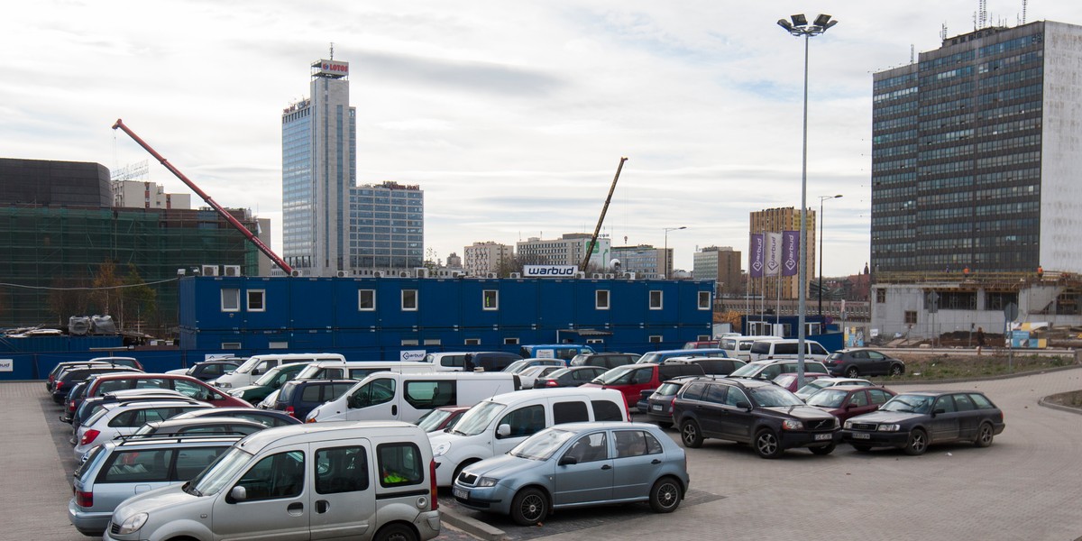 Nowy parking pod Spodkiem jest niedostępny