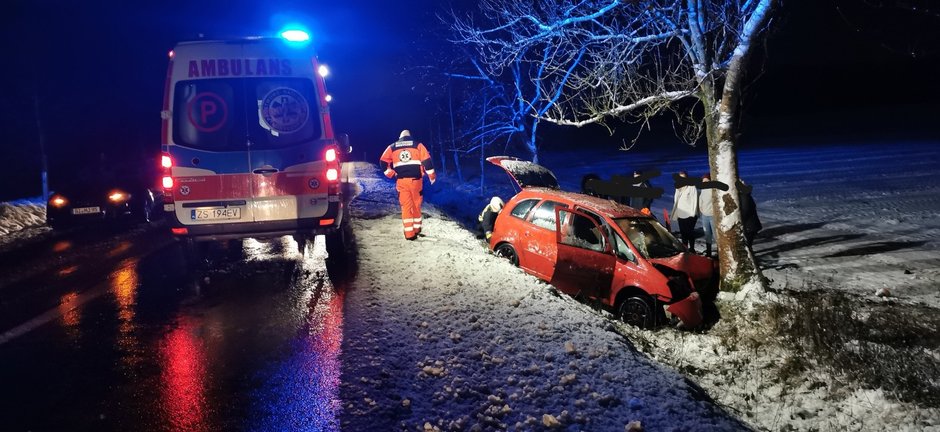 Wypadek drogowy w pobliżu Czaplinka. Poszkodowana kobieta