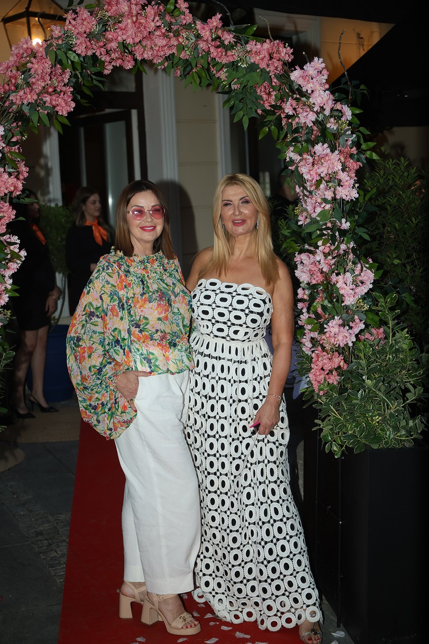 Dragana Katić, Vesna Dedić