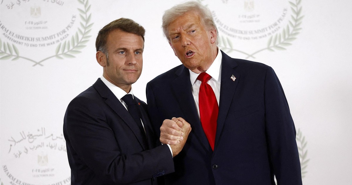 "Gorące" powitanie Trumpa z Macronem. Potem Francuz uciekał przed prezydentem USA