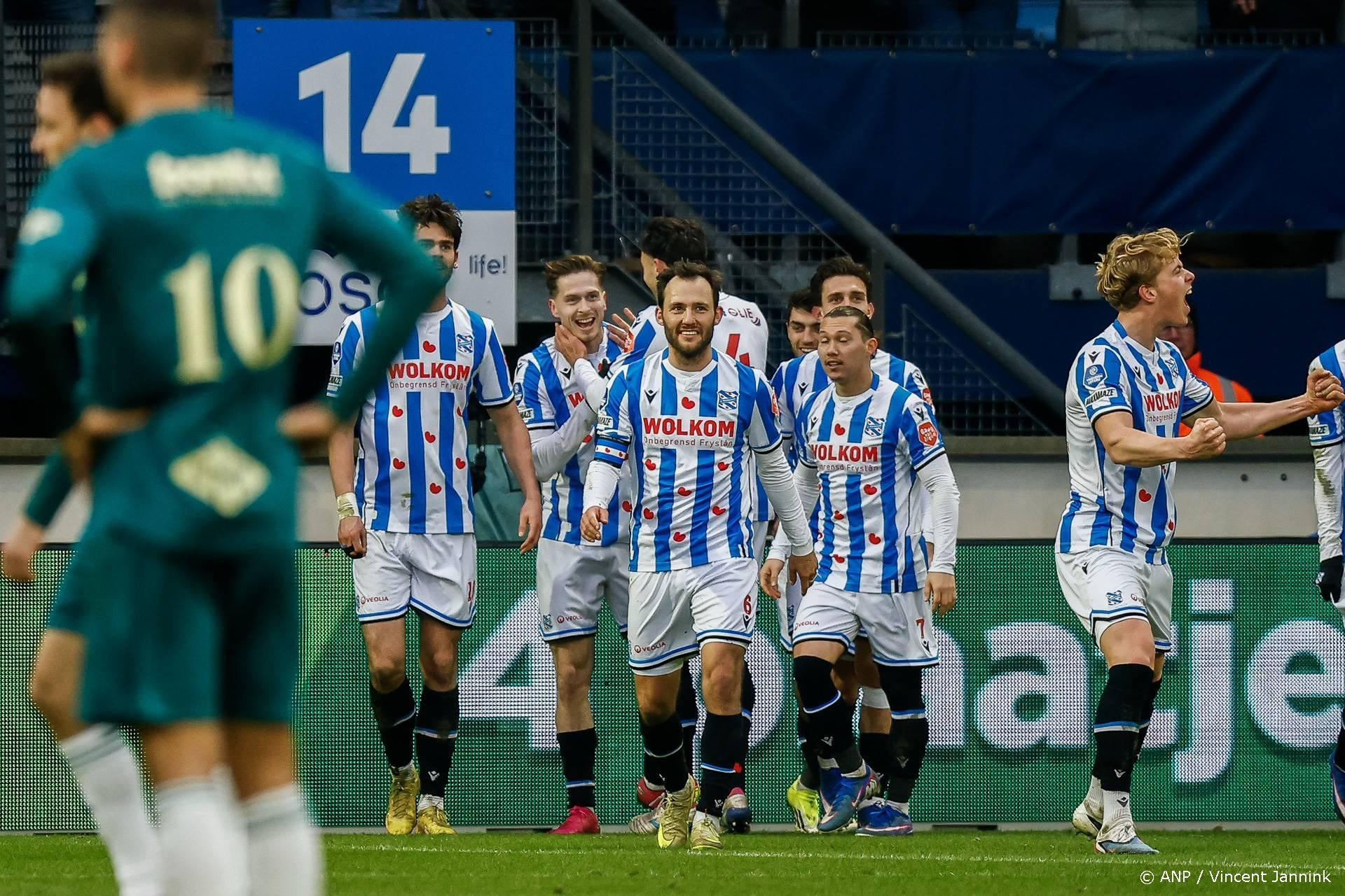 Van 0-2 naar 4-2: Heerenveen boekt sensationele comeback tegen PEC Zwolle