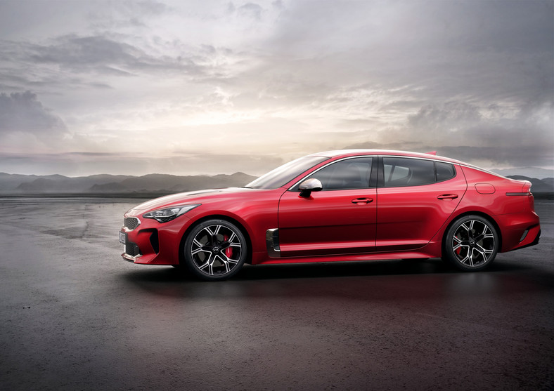 Kia Stinger GT czy będzie równie dobra jak Audi S4?