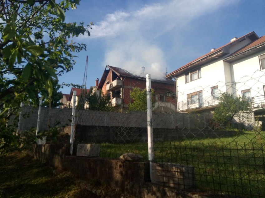 Požar u kući žene Sinana Sakića