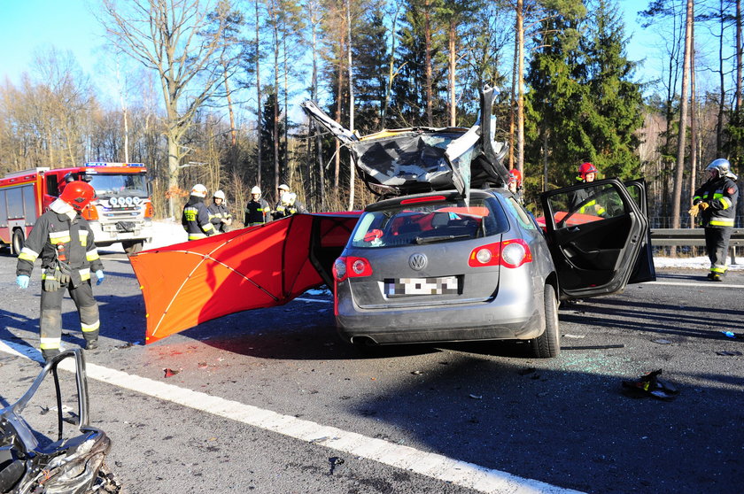 Tragedia pod Olsztynem. Wypadek autobusu z dziećmi. Są ofiary