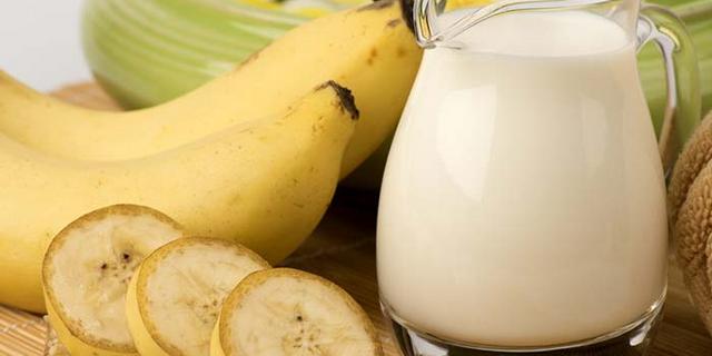 DIY: How to make banana hair mask right in your home | Pulse Nigeria