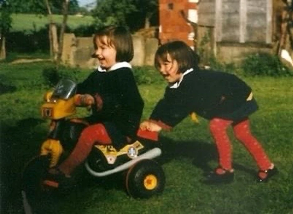 Do četvrte godine komunicirale su svojim posebnim jezikom