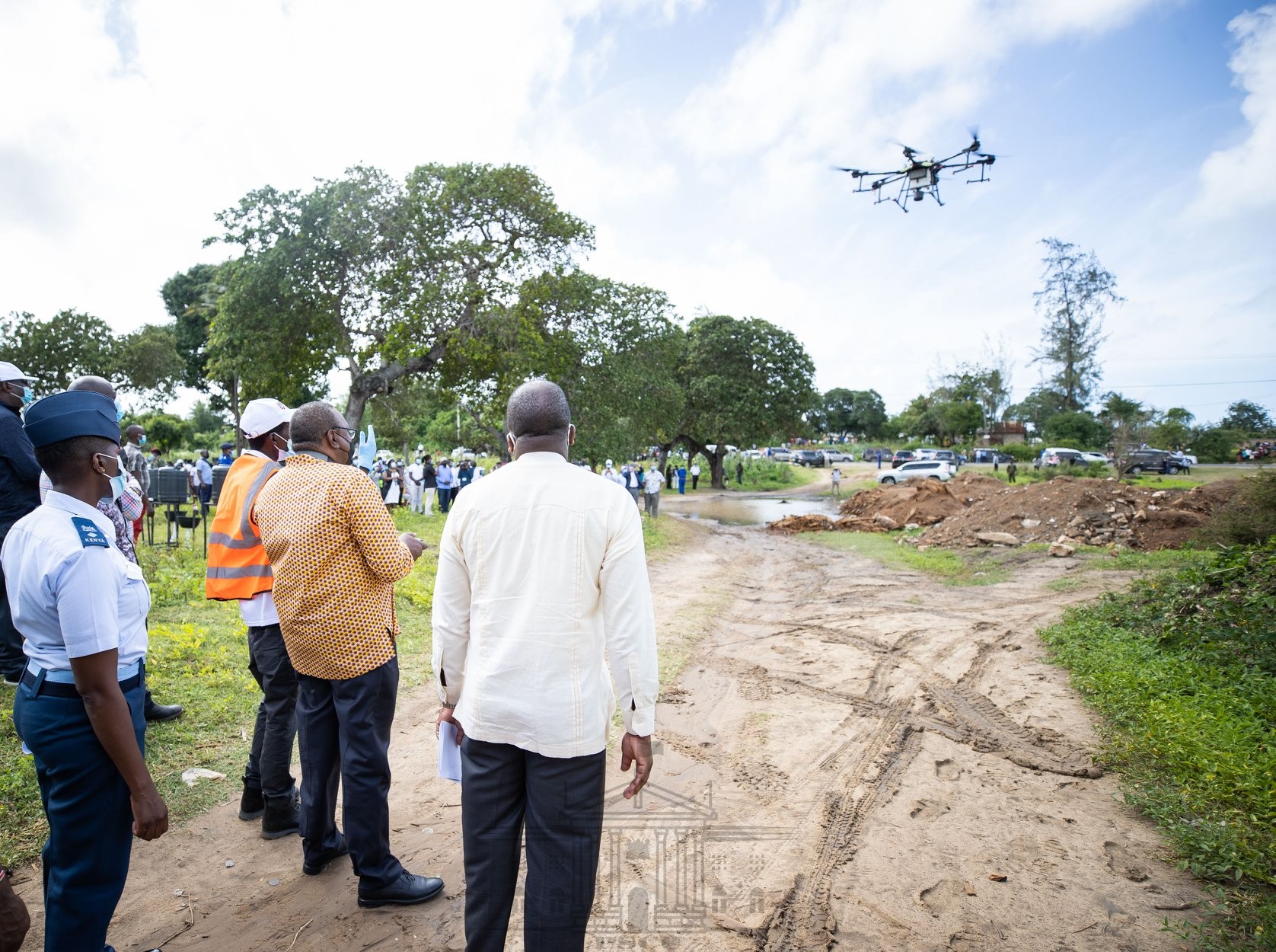 President Uhuru Kenyatta flies a drone in Kilifi County 