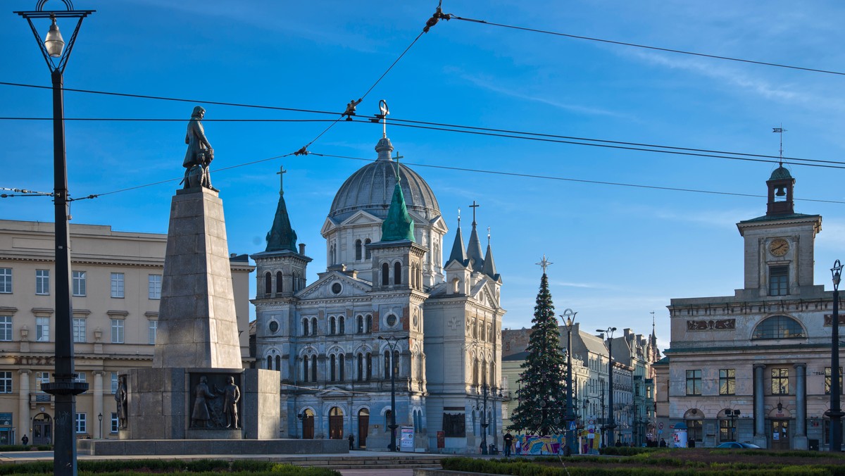 Koncerty, spektakle teatralne, wykłady, spotkania i projekcje filmów znalazły się w programie X Dni Pamięci, które rozpoczną się w poniedziałek w Łodzi. Cykl wydarzeń związany jest z obchodami Międzynarodowego Dnia Pamięci o Ofiarach Holokaustu.