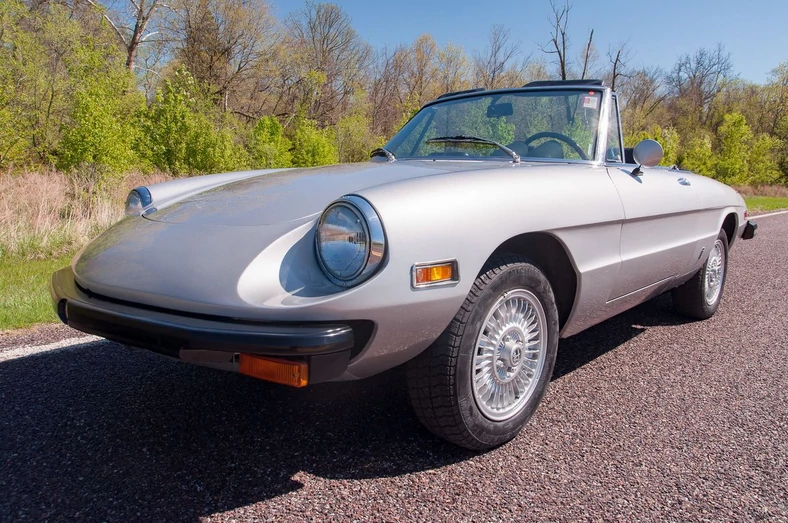 MuhammadAliâs1976AlfaRomeoSpider Credit Barrons