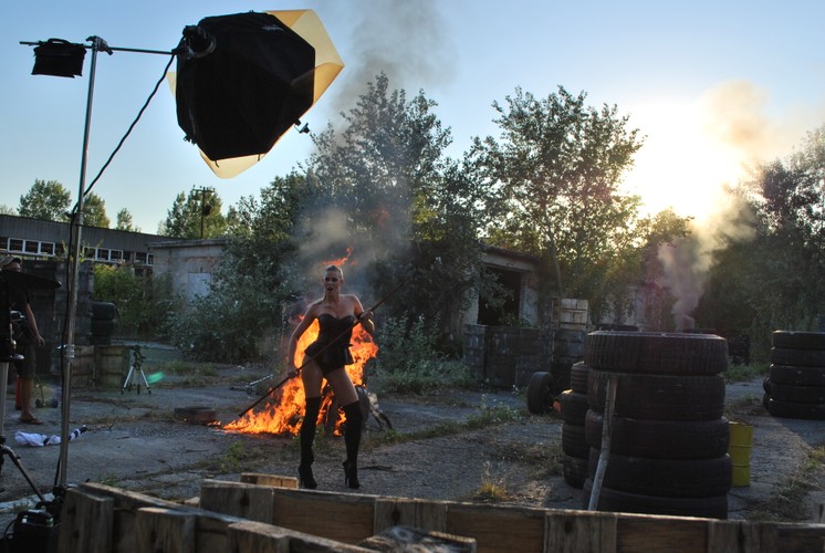 Plan zdjęciowy do kalendarza TUNING WORLD BODENSEE na 2014 rok