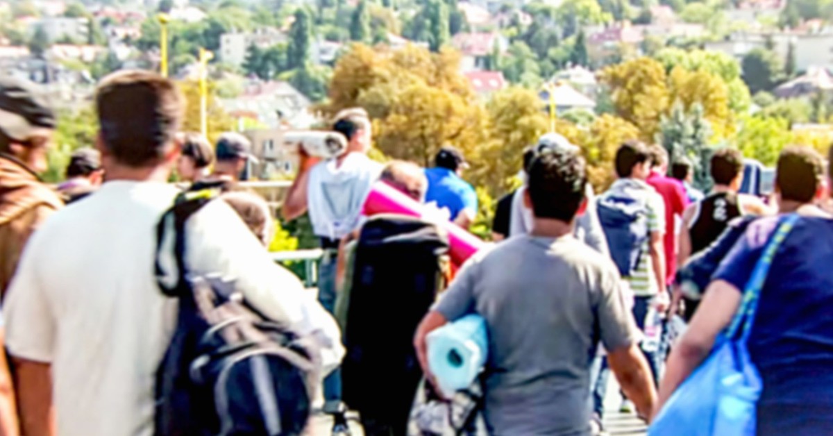 Poland "squeezed" over 10 1000  immigrants from Germany? Harsh words from erstwhile  prime minister