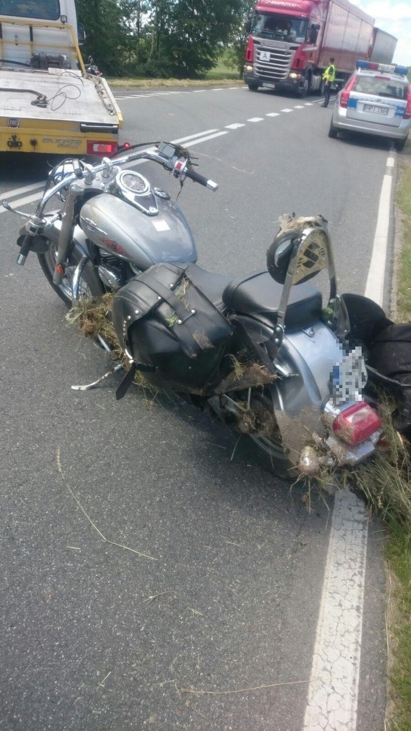 Śmiertelny wypadek pod Niemysłowicami. Motocyklista potrącił pieszą