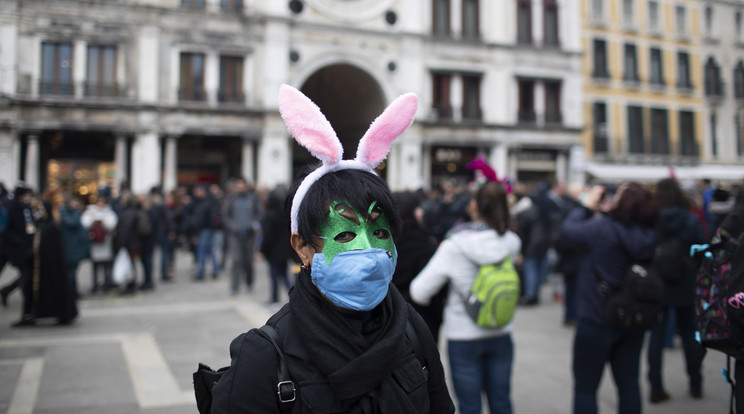 Rendkívüli intézkedések - a velencei karnevált is megszakították / Fotó: MTI - EPA/Andrea Merola
