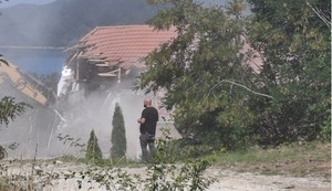 Rušenje motela Jezero na Gazivodama