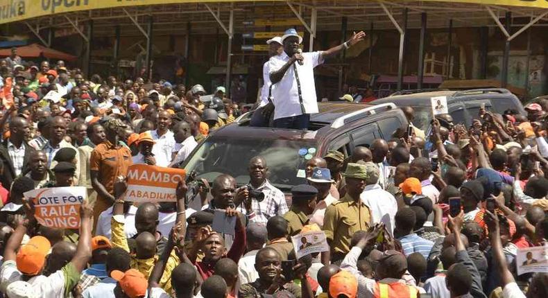 NASA Candidate Raila Odinga addressing a crowd at Chuka Town. 