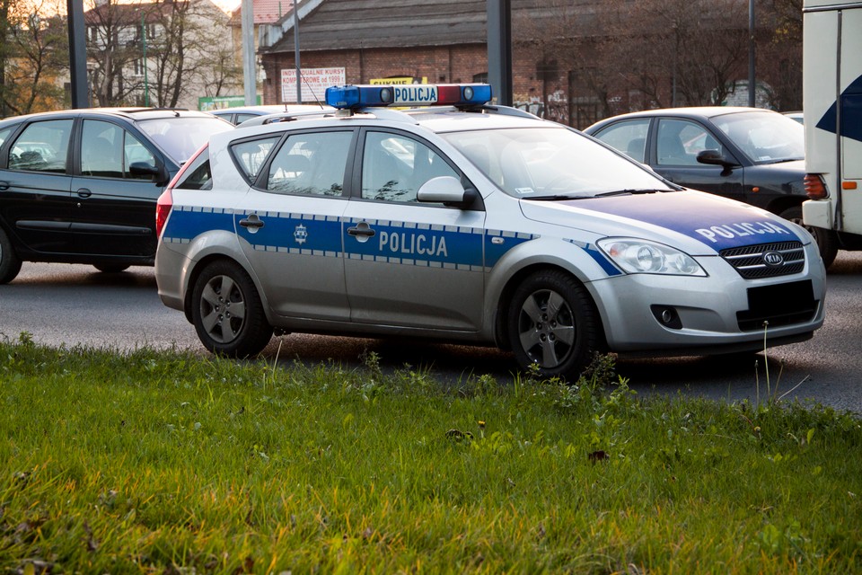 
Pomylił policjanta ze znajomym. "Właśnie policji spie...am"! 