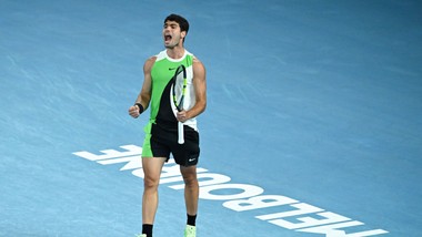 australian open. alcaraz z "karierowym szlemem". djokovic przegrał pierwszy finał w melbourne