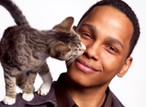 5 reasons your cat loves to lick you