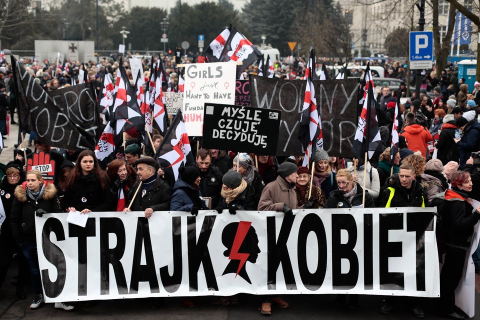 &quot;Czarny piątek&quot;, czyli protest kobiet przeciwko zaostrzeniu prawa aborcyjnego - 23 marca 2018 r.