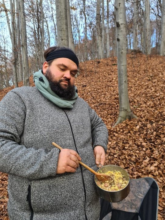 „Do lasu chodzi się po to, żeby wyczyścić głowę”