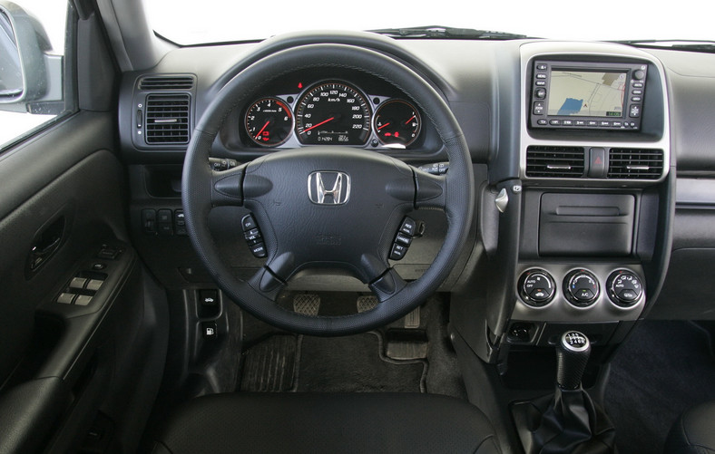 Honda CR-V II (2002-06) - od 17 500 zł 