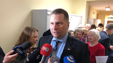 Czarnek grozi samorządom komisarzem, jeśli nie ogrzeją szkół. Wiceprezydent Łodzi: bezczelny