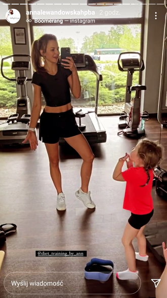 Anna Lewandowska trenuje z córką