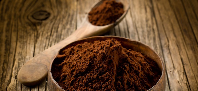 Pomaga spalać zbędny tłuszcz w organizmie. Jakie kakao jest najzdrowsze?