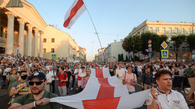 Bitwa o Białoruś nie tylko na ulicach. Rosja kreuje wizję kraju, który zaraz się rozpadnie