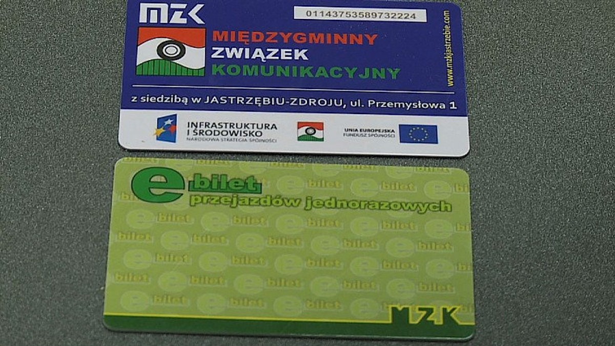 Papier to przeżytek - z takiego założenia wyszedł Międzygminny Związek Komunikacyjny z Jastrzębia-Zdroju i wstrzymał drukowanie papierowych biletów. Ich miejsce zajęły elektroniczne, o wyglądzie karty kredytowej. To jednak nie jedyna elektroniczna nowinka w regionie. Jesienią ma się wreszcie pojawić Śląska Karta Usług Publicznych.