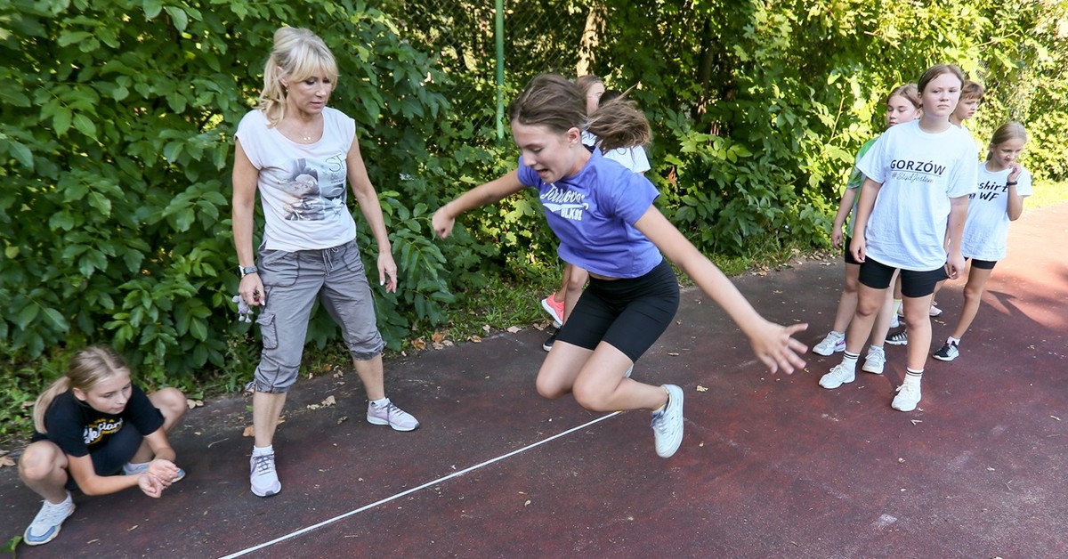 Nowe testy sprawnościowe dla dzieci. Od lutego szkoły muszą to zrobić